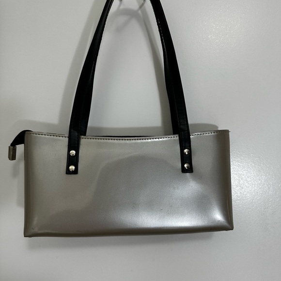 Beijo Shoulder Vintage Gray Bag with Black Double Straps - Picture 7 of 8